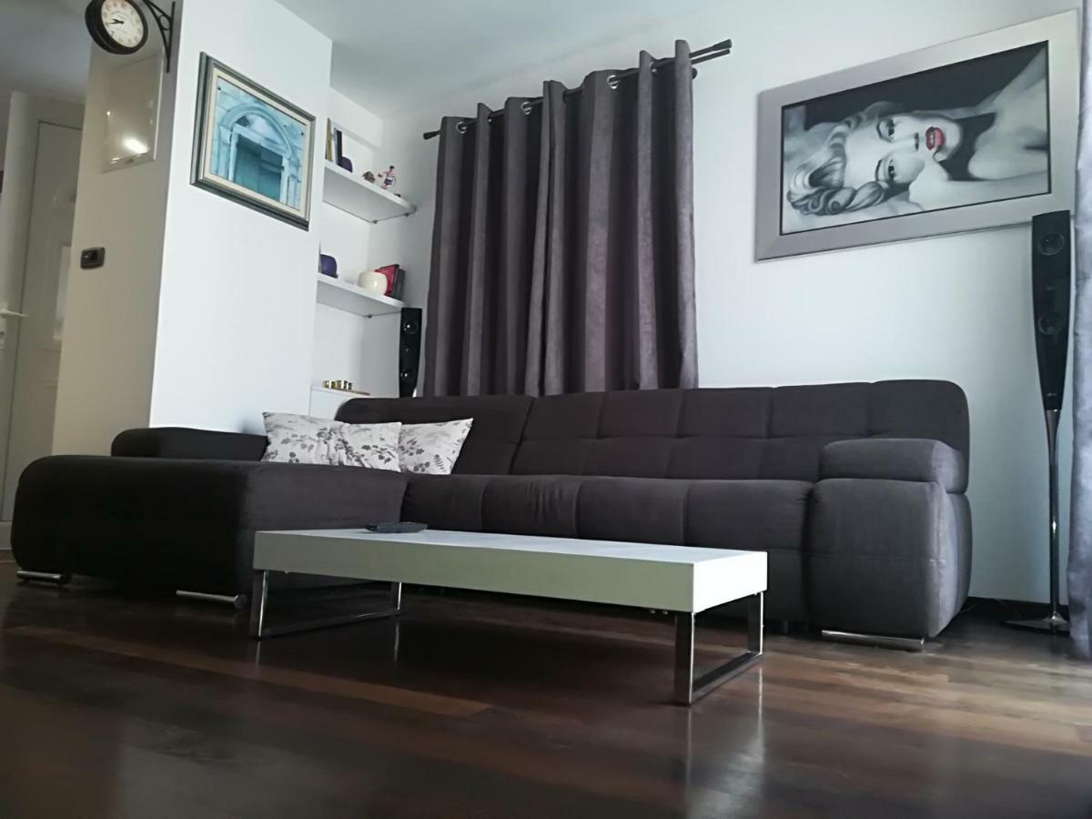 Apartman Brzovic Omiš Exteriör bild