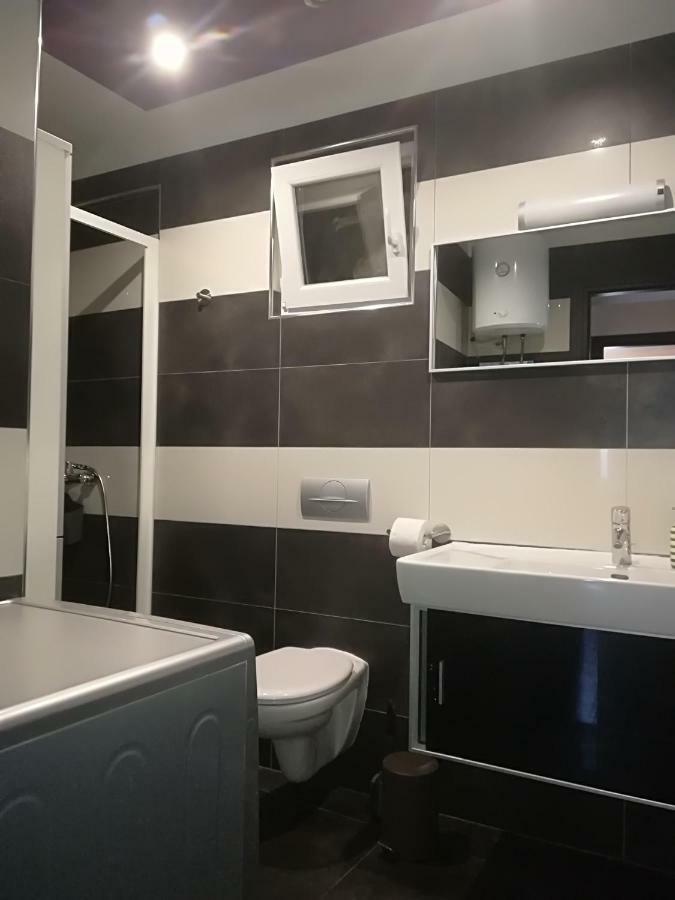 Apartman Brzovic Omiš Exteriör bild